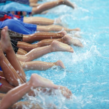 Corsi di nuoto per bambini e adulti